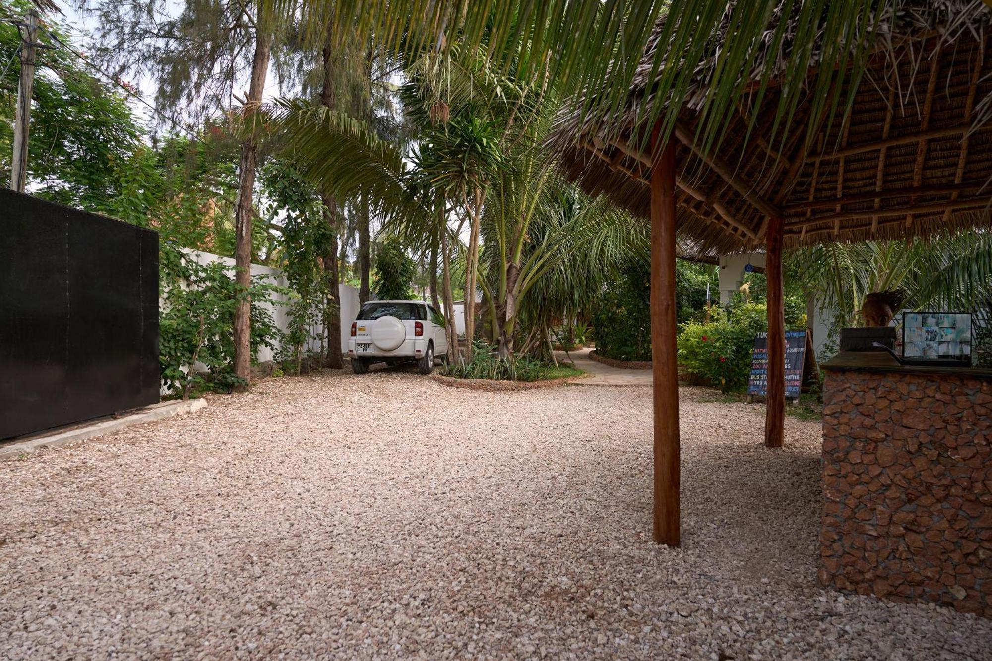 African Bungalows Nungwi Exterior foto